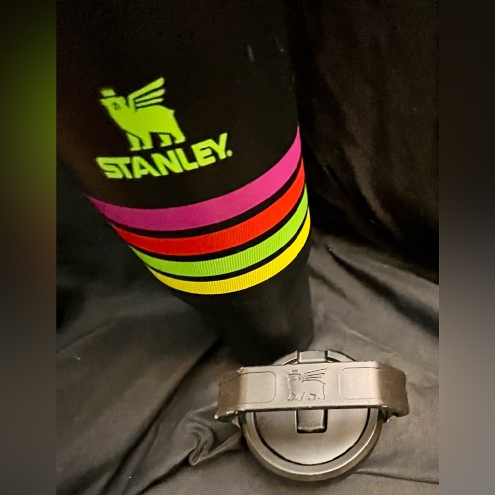 Stanley 30 Ounce Distressed Black Travel Mug with Rainbow of Neon Stripes Trendy - Picture 9 of 12